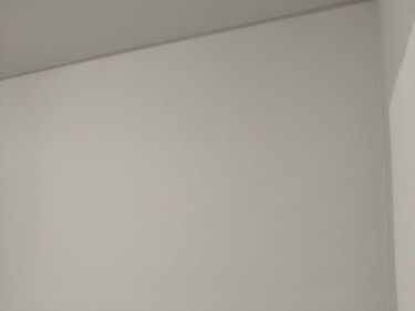 Покраска внутренних стен водоэмульсионной краской