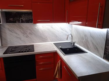 Установка столешницы ДСП Установка стеновой панели МДФ/ДСП Установка и подключение врезной мойки