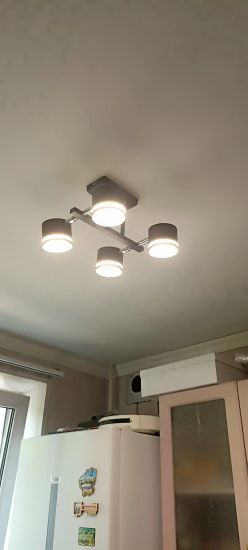 Установка люстры в сборке