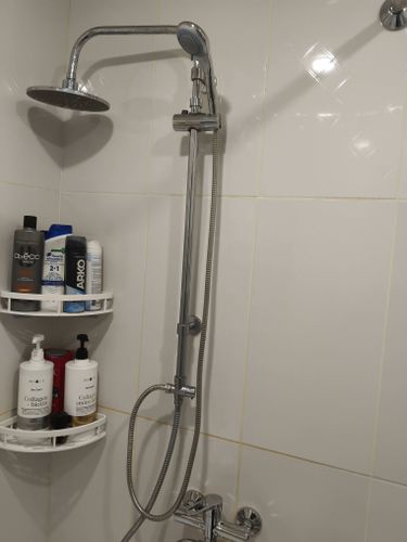 Установка смесителя (на готовые коммуникации)