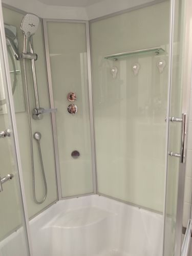 Замена картриджа в системе фильтрации