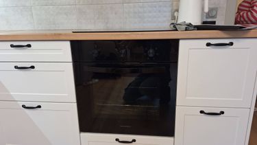 Установка столешницы ДСП Установка и подключение измельчителя пищевых отходов Демонтаж столешницы из ДСП без сохранения