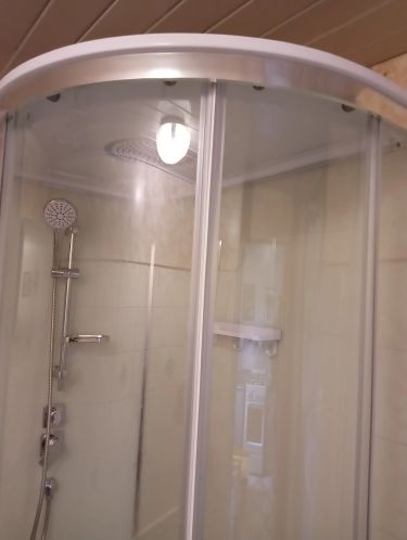 Демонтаж душевой кабины