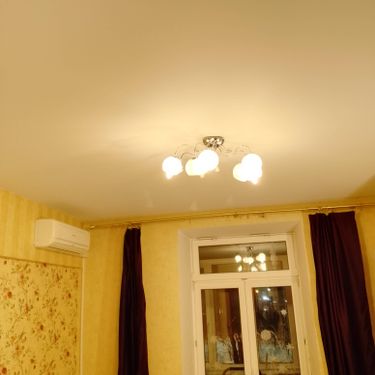 Сборка и навеска люстры