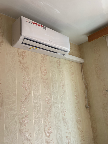 Установка сплит системы 7-9 kBTU (одноэтапный монтаж)