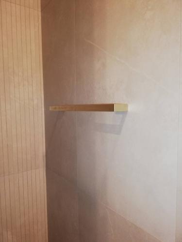 Навеска полки