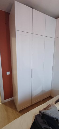 Установка и регулировка распашной двери