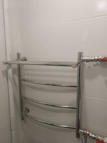 Монтаж водяного полотенцесушителя на готовую подводку (без подгонки)