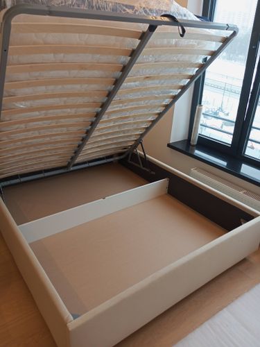 Сборка двуспальной кровати