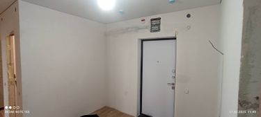 Поклейка флизелиновых /виниловых обоев свыше 40 кв.м