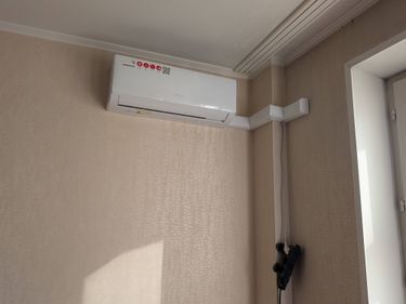 Установка сплит системы 7-9 kBTU (одноэтапный монтаж)