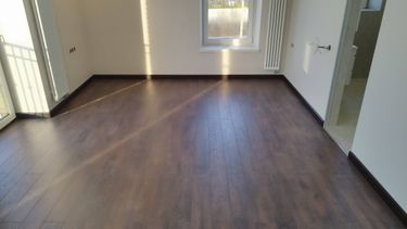 Монтаж деревянного/мдф плинтуса