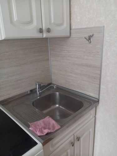 Установка стеновой панели МДФ/ДСП Выпил одного отверстия/углубления/присадка под петлю в материалах ДСП/Массив