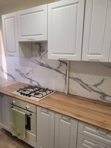 Установка стеновой панели МДФ/ДСП Монтаж/демонтаж розетки/выключателя Выпил одного отверстия/углубления/присадка под петлю в материалах ДСП/Массив