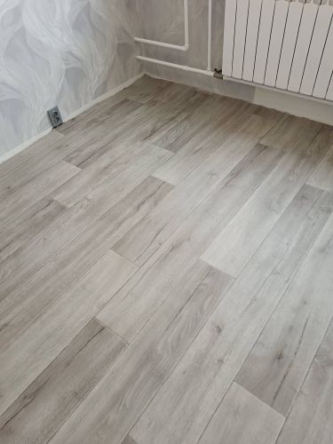 Демонтаж линолеума/ковролина, уложенного на клей