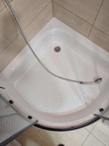 Установка и подключение душевого уголка/ширмы с поддоном