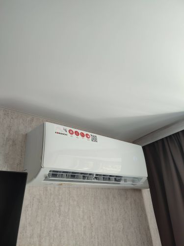 Установка сплит системы 7-9 kBTU (одноэтапный монтаж)