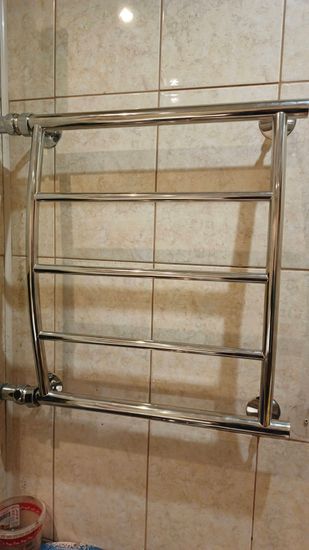 Монтаж водяного полотенцесушителя на готовую подводку (без подгонки)