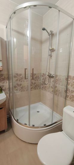 Установка и подключение душевого уголка/ширмы с поддоном