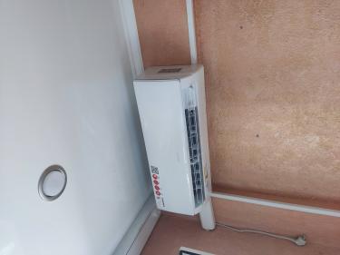 Установка сплит системы 7-9 kBTU (одноэтапный монтаж)