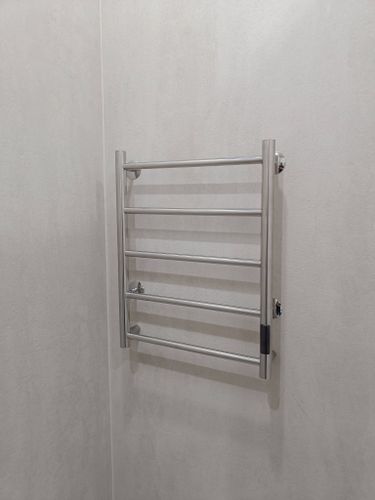 Монтаж электрического полотенцесушителя