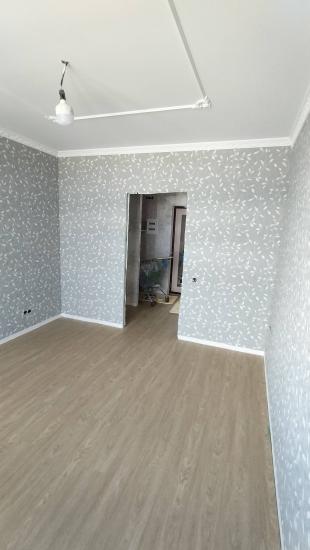 Поклейка флизелиновых /виниловых обоев свыше 40 кв.м