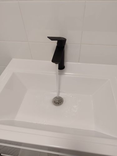 Установка смесителя (на готовые коммуникации)