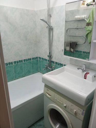 Установка смесителя (на готовые коммуникации)