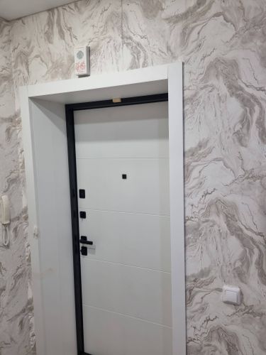 Установка входной двери весом до 95 кг