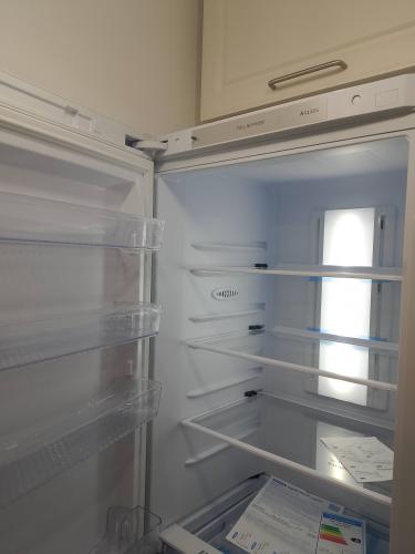 Перенавеска двери холодильника