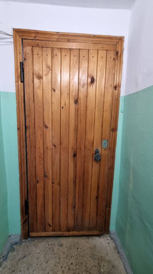 Установка входной двери весом до 95 кг