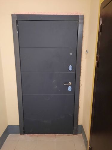 Установка входной двери весом до 95 кг