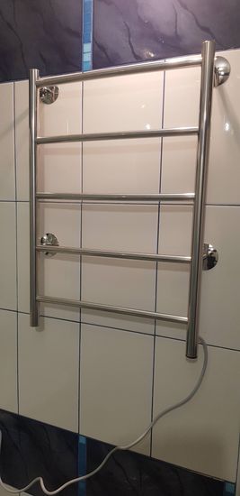 Монтаж электрического полотенцесушителя