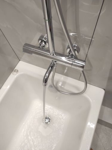 Установка подвесного унитаза (на готовую инсталляцию)