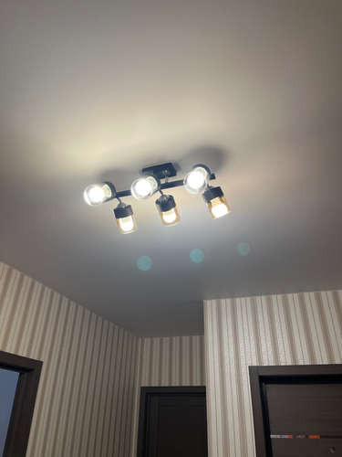 Установка люстры в сборке