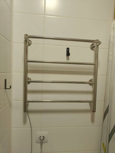 Монтаж электрического полотенцесушителя