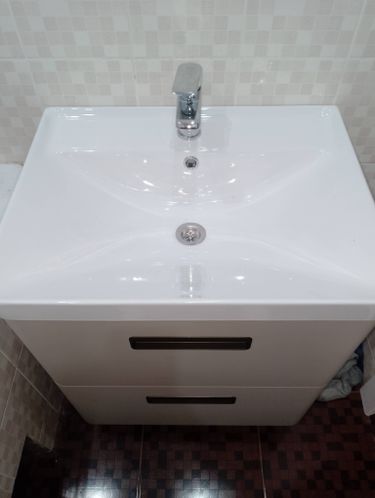 Установка смесителя (на готовые коммуникации)