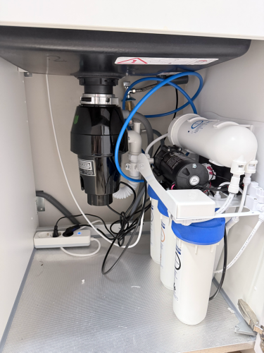 Установка и подключение крана и фильтра для питьевой воды Установка и подключение измельчителя пищевых отходов