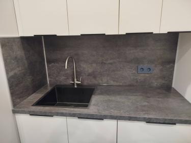 Установка проточного фильтра под мойку