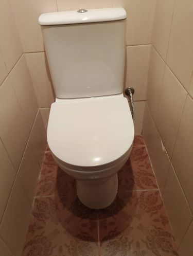 Установка напольного унитаза