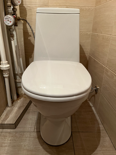 Установка напольного унитаза