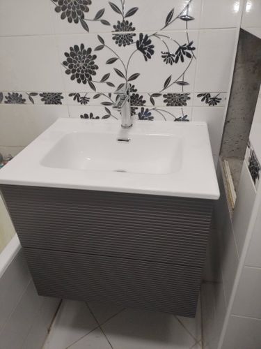 Установка смесителя (на готовые коммуникации)