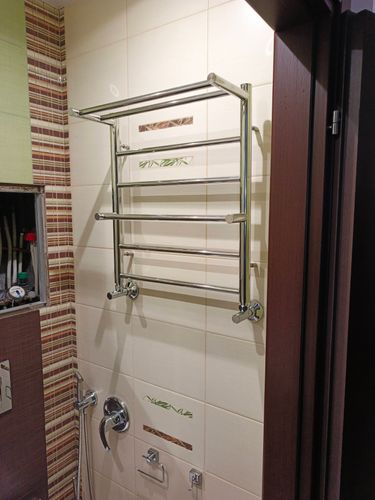 Монтаж водяного полотенцесушителя на готовую подводку (без подгонки)