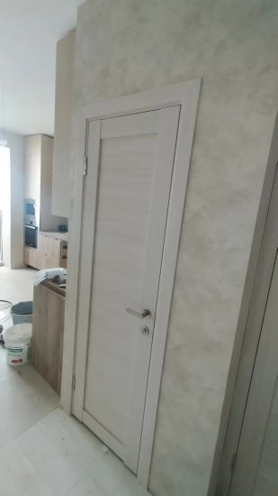 Установка межкомнатной одностворчатой раздвижной навесной двери без отделки проема