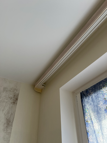 Установка декоративного карниза (одно, двух, трехрядный) длиной до 2,5  метров