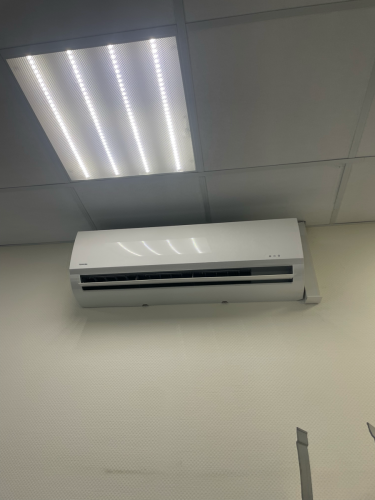 Проведена замена трубопровода, устранены утечки, восстановлена герметичность, проверена система на работоспособность, выполнено тестирование, обеспечено корректное функционирование устройства.