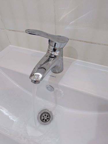 Установка смесителя (на готовые коммуникации)