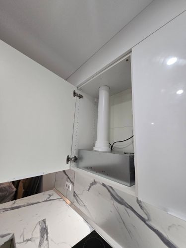 Установка люстры в сборке