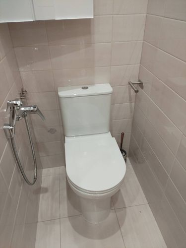 Установка напольного унитаза