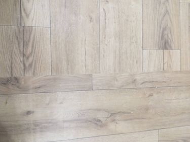 Демонтаж линолеума/ковролина, уложенного на клей